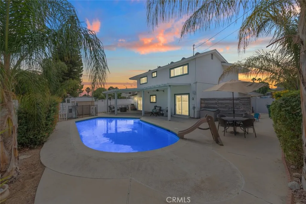 2102 Beatrice Drive, Corona, California 92879 home-pic-31